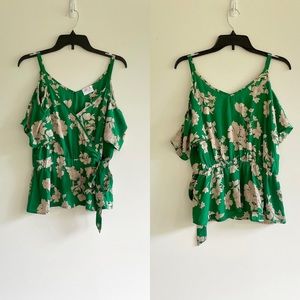 Women’s Green and Cream Floral Wrap Tank Top Size Large